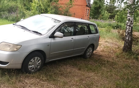 Toyota Corolla, 2005 год, 650 000 рублей, 10 фотография
