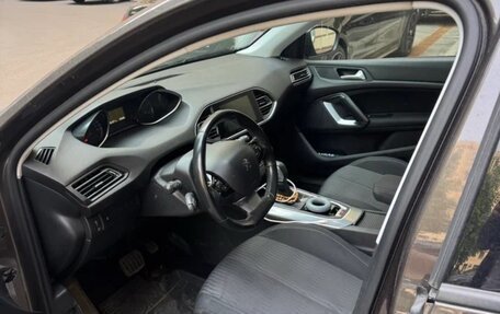 Peugeot 308 II, 2014 год, 900 000 рублей, 5 фотография