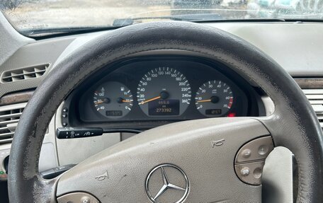 Mercedes-Benz E-Класс, 2000 год, 235 000 рублей, 15 фотография
