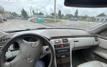 Mercedes-Benz E-Класс, 2000 год, 235 000 рублей, 12 фотография