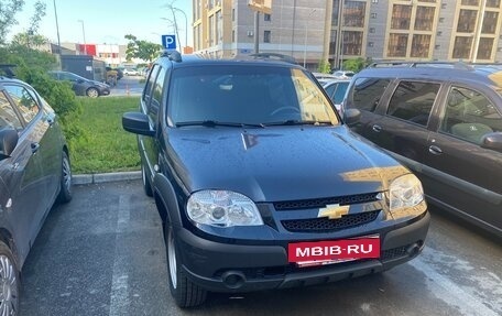 Chevrolet Niva I рестайлинг, 2018 год, 849 000 рублей, 9 фотография