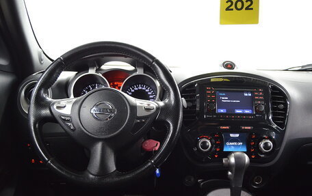 Nissan Juke II, 2012 год, 970 000 рублей, 11 фотография