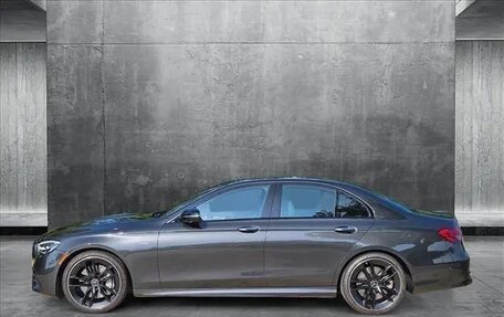 Mercedes-Benz E-Класс AMG, 2022 год, 85 975 рублей, 8 фотография