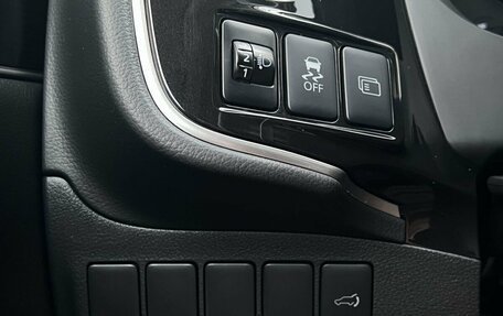 Mitsubishi Outlander III рестайлинг 3, 2022 год, 2 990 000 рублей, 23 фотография
