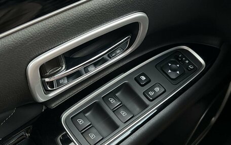Mitsubishi Outlander III рестайлинг 3, 2022 год, 2 990 000 рублей, 31 фотография