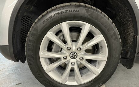 Volkswagen Touareg III, 2011 год, 1 790 000 рублей, 9 фотография