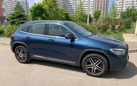 Mercedes-Benz GLA, 2020 год, 3 800 000 рублей, 3 фотография