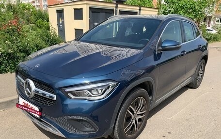 Mercedes-Benz GLA, 2020 год, 3 800 000 рублей, 4 фотография