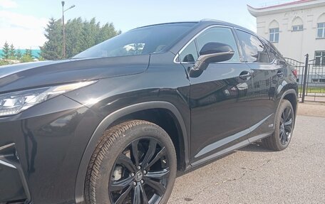 Lexus RX IV рестайлинг, 2018 год, 3 850 000 рублей, 9 фотография