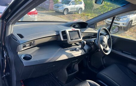 Honda Freed I, 2011 год, 1 090 000 рублей, 20 фотография