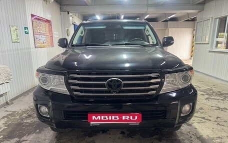 Toyota Land Cruiser 200, 2013 год, 4 270 000 рублей, 6 фотография