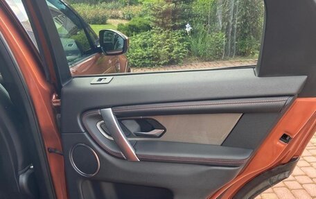 Land Rover Discovery Sport I рестайлинг, 2019 год, 3 000 000 рублей, 18 фотография