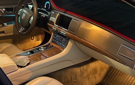 Jaguar XF I рестайлинг, 2008 год, 800 000 рублей, 16 фотография