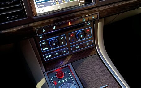 Jaguar XF I рестайлинг, 2008 год, 800 000 рублей, 12 фотография