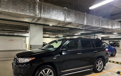 Toyota Highlander III, 2012 год, 1 890 000 рублей, 1 фотография