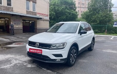 Volkswagen Tiguan II, 2019 год, 2 500 000 рублей, 1 фотография