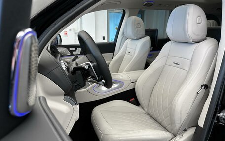 Mercedes-Benz GLS AMG, 2025 год, 31 000 000 рублей, 12 фотография