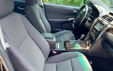 Toyota Camry, 2018 год, 2 270 000 рублей, 5 фотография