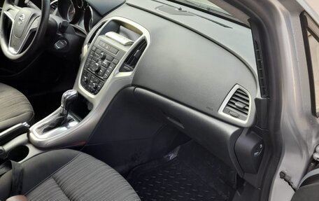 Opel Astra J, 2011 год, 740 000 рублей, 7 фотография