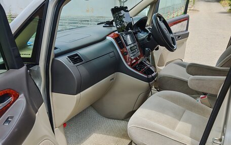 Toyota Alphard III, 2004 год, 1 600 000 рублей, 10 фотография