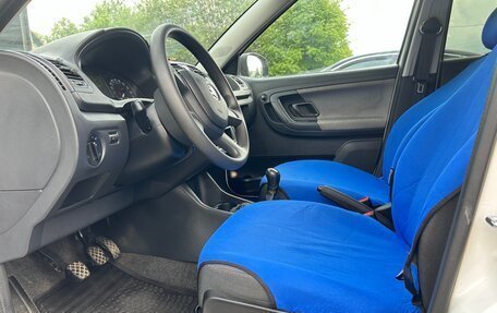 Skoda Fabia II, 2013 год, 750 000 рублей, 6 фотография