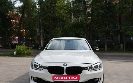 BMW 3 серия, 2012 год, 1 380 000 рублей, 2 фотография