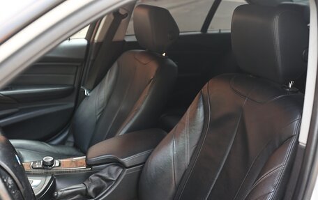 BMW 3 серия, 2012 год, 1 380 000 рублей, 19 фотография