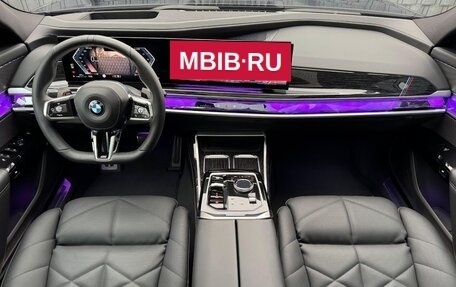 BMW 7 серия, 2022 год, 9 870 000 рублей, 10 фотография