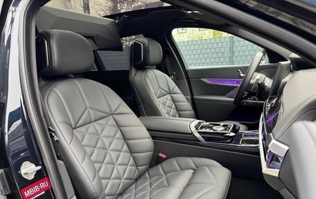 BMW 7 серия, 2022 год, 9 870 000 рублей, 16 фотография