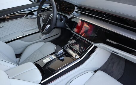 Audi A8, 2022 год, 7 480 000 рублей, 10 фотография