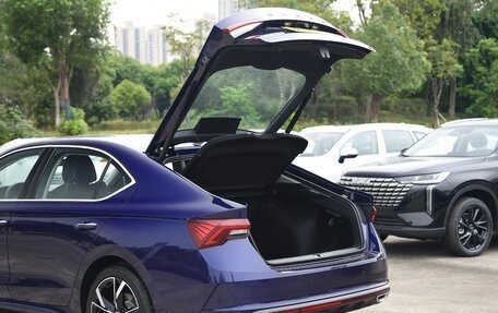 Skoda Octavia IV, 2025 год, 3 050 000 рублей, 8 фотография