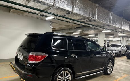 Toyota Highlander III, 2012 год, 1 890 000 рублей, 5 фотография