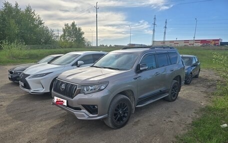 Toyota Land Cruiser Prado 150 рестайлинг 2, 2021 год, 7 350 000 рублей, 2 фотография