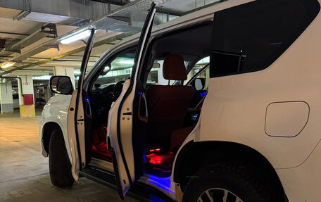 Toyota Land Cruiser Prado 150 рестайлинг 2, 2021 год, 6 477 777 рублей, 2 фотография