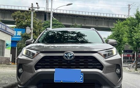 Toyota RAV4, 2022 год, 2 765 000 рублей, 4 фотография