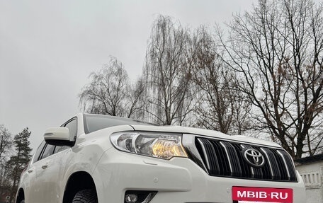 Toyota Land Cruiser Prado 150 рестайлинг 2, 2021 год, 6 477 777 рублей, 17 фотография