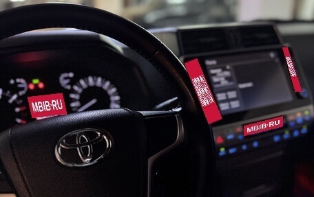 Toyota Land Cruiser Prado 150 рестайлинг 2, 2021 год, 6 477 777 рублей, 15 фотография