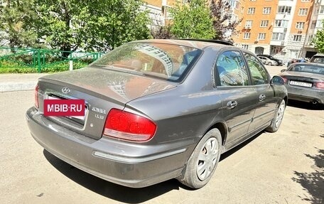 Hyundai Sonata IV рестайлинг, 2001 год, 365 000 рублей, 3 фотография
