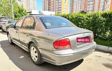 Hyundai Sonata IV рестайлинг, 2001 год, 365 000 рублей, 4 фотография