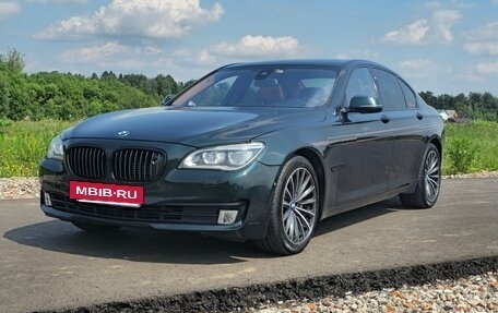 BMW 7 серия, 2012 год, 2 200 000 рублей, 4 фотография