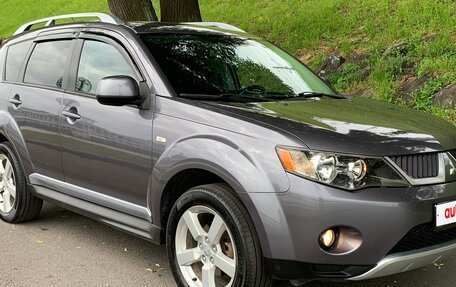 Mitsubishi Outlander III рестайлинг 3, 2008 год, 1 125 000 рублей, 3 фотография