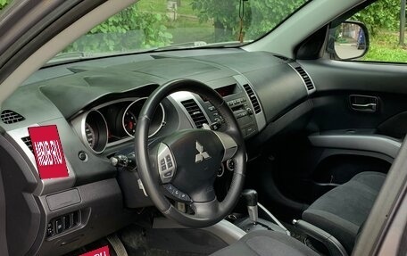 Mitsubishi Outlander III рестайлинг 3, 2008 год, 1 125 000 рублей, 23 фотография