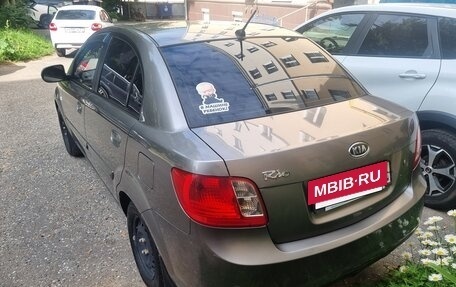 KIA Rio II, 2011 год, 750 000 рублей, 3 фотография