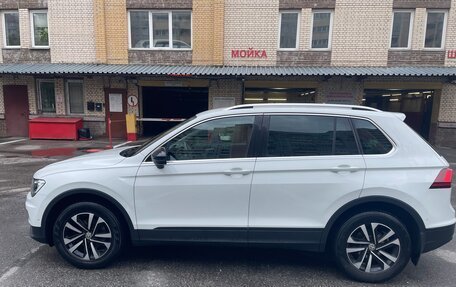 Volkswagen Tiguan II, 2019 год, 2 500 000 рублей, 8 фотография