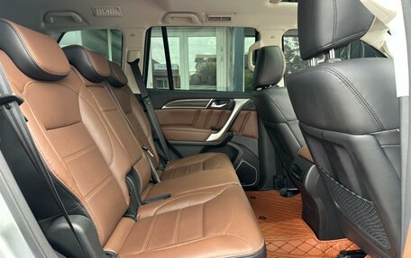 Haval H9 I рестайлинг, 2019 год, 2 325 000 рублей, 17 фотография