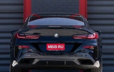 BMW 8 серия, 2021 год, 5 576 589 рублей, 15 фотография