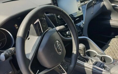 Toyota Camry, 2022 год, 3 950 000 рублей, 9 фотография