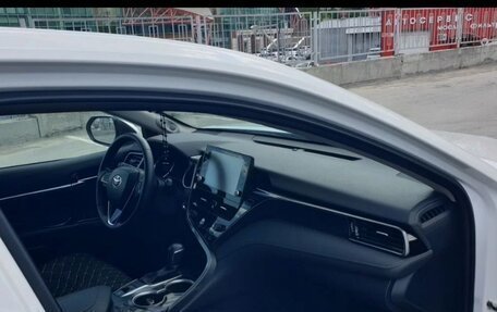 Toyota Camry, 2022 год, 3 950 000 рублей, 32 фотография