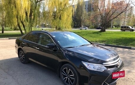 Toyota Camry, 2016 год, 2 400 000 рублей, 3 фотография
