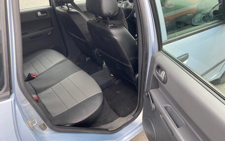 Mitsubishi Colt VI рестайлинг, 2005 год, 380 000 рублей, 6 фотография